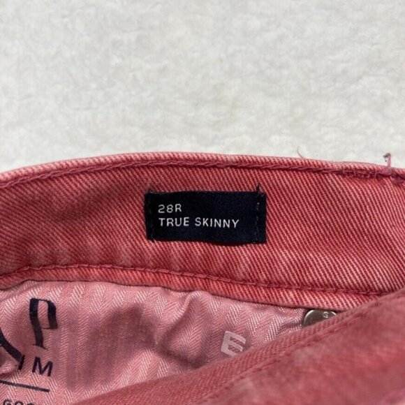 Gap Denim Womens True Skinny Ankle Jeans Size 28 Dark Pink Raw Hem Stretch - Picture 5 of 10